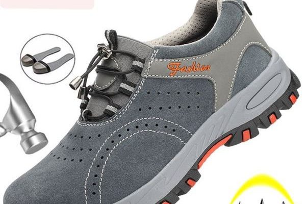 Safety shoes for women